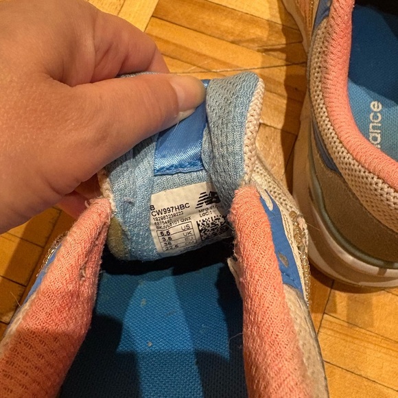 New Balance  997 Sneakers in Pink, Blue, and White​ - Picture 5 of 6